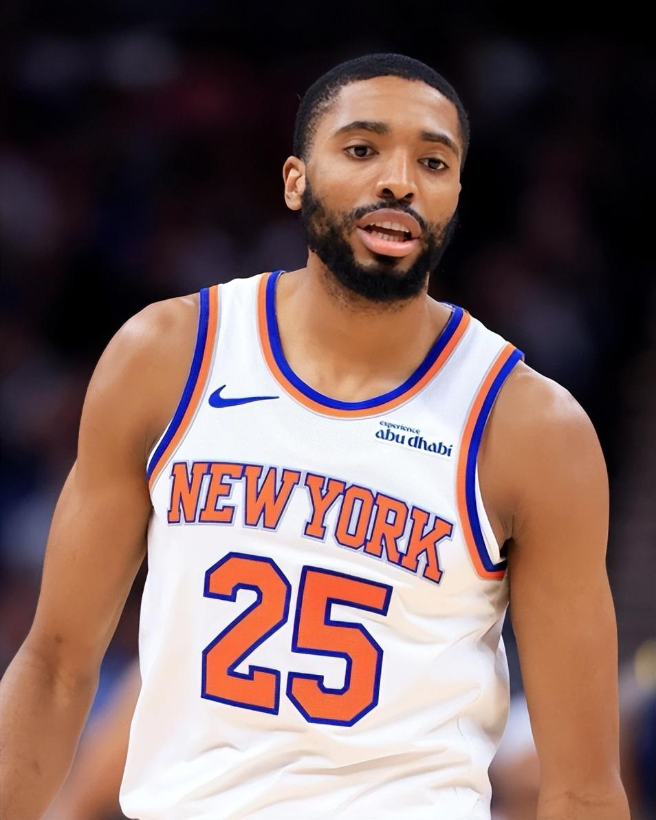 开云体育-西亚卡姆连续七场比赛得分超过突破纪录，日本队挑战极限！的简单介绍