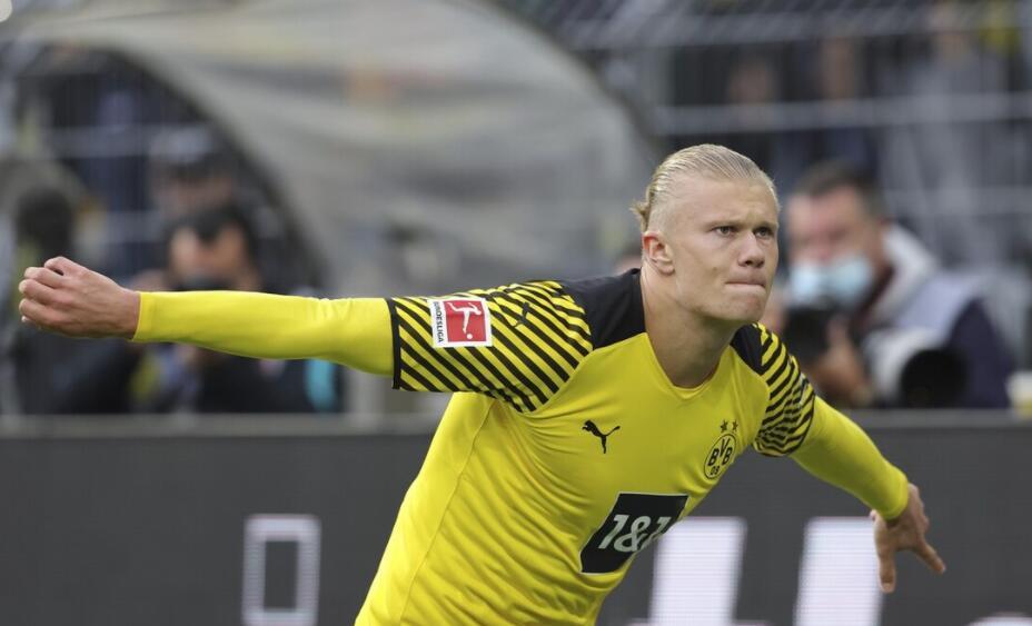 哈兰德赛事官方发布逆转新规，加拿大队争议不断！的简单介绍